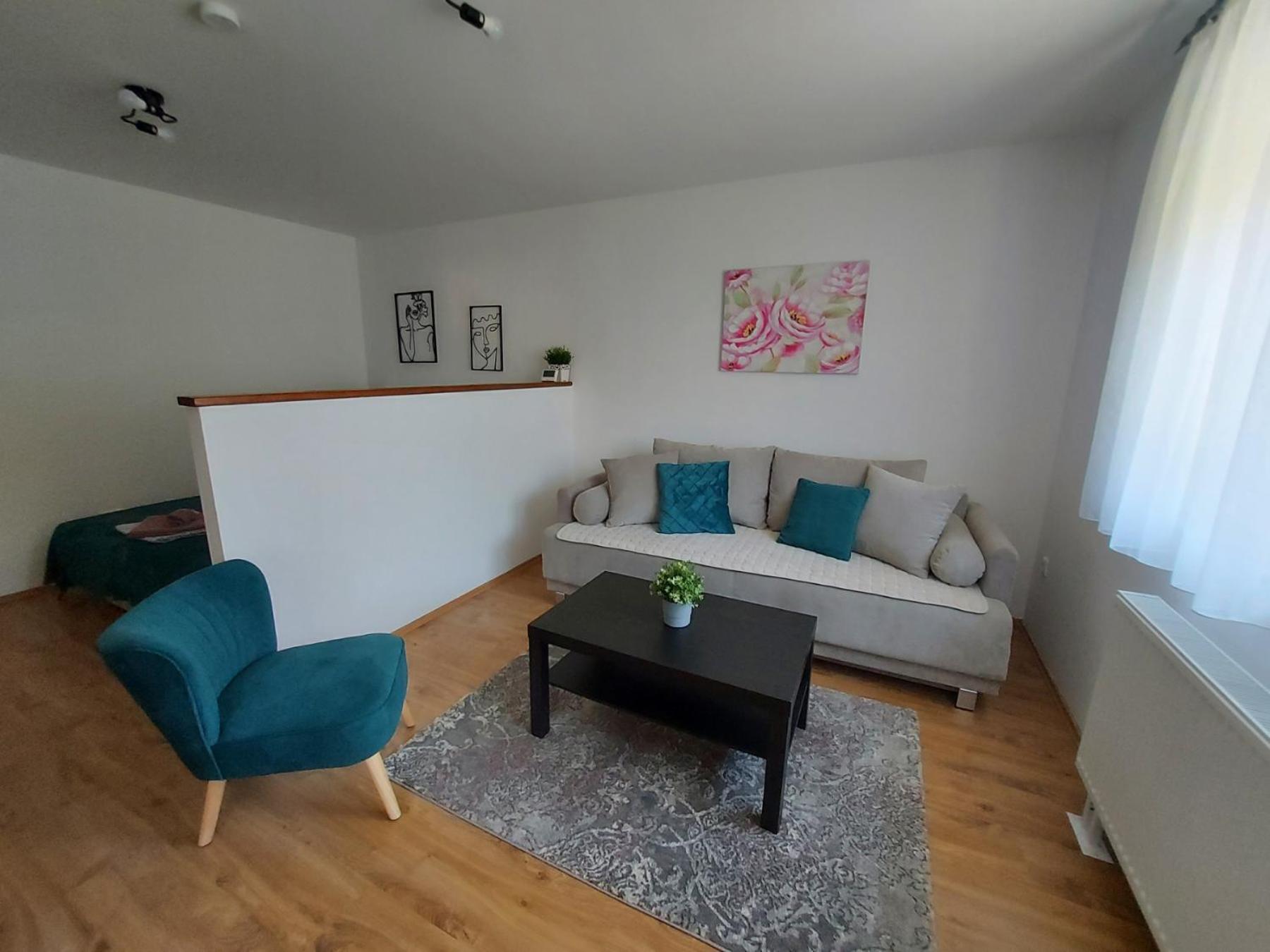 דירות Garden House נובי סאד מראה חיצוני תמונה